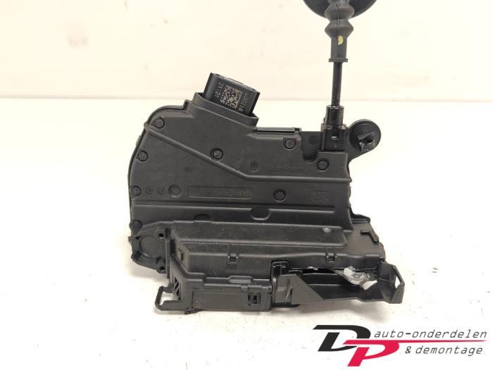 Deurslot Mechaniek 4Deurs rechts-voor van een Renault Clio, Auto-onderdelen, Gebruikt, -, Renault, -
