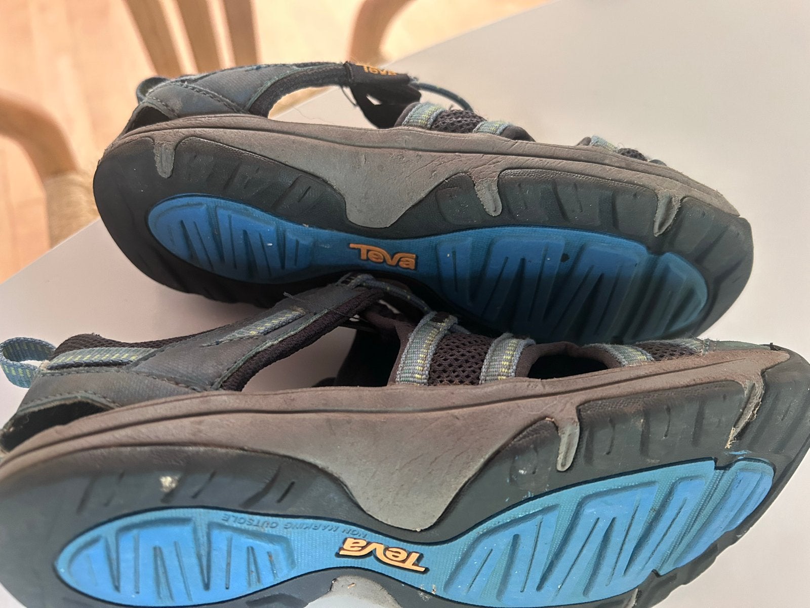 Teva sandalen maat 32, kort gedragen, Ophalen of Verzenden, Zo goed als nieuw, Schoenen