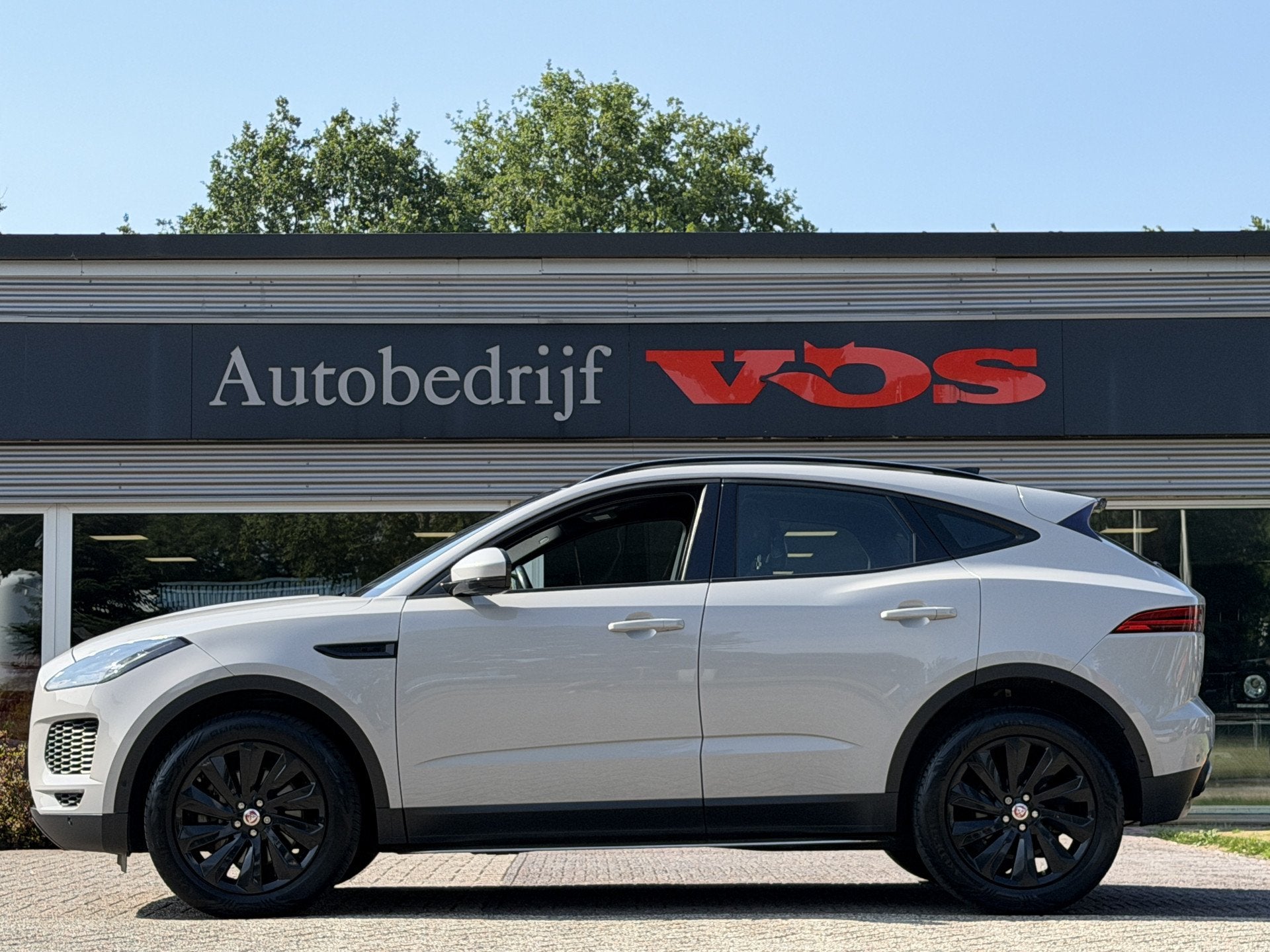 Jaguar E-Pace 2.0 P250 AWD S | Panodak | HUD | Leder | Merid, Auto's, Dealer onderhouden, 249 pk, 4 cilinders, Met garantie (alle)