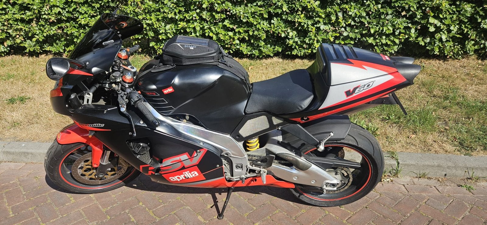 Aprilia RSV Mille 1000 | 2001 | 47.594 km | Racing Titanium, Motoren, Motoren | Aprilia, Particulier, Super Sport