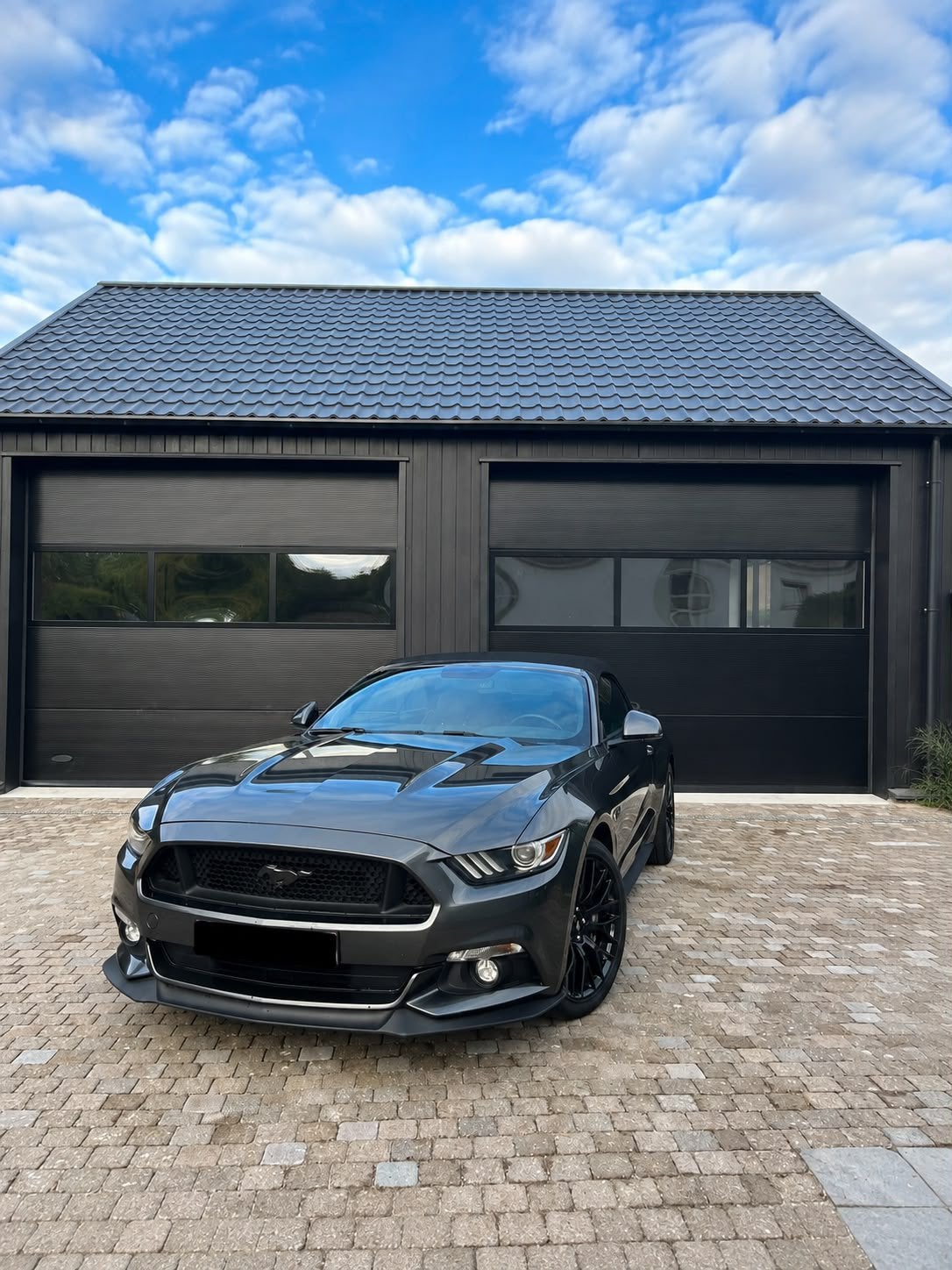 Mustang v8 cabrio, Auto's, Ford, Achterwielaandrijving, 5000 cc, 8 cilinders, Cabriolet