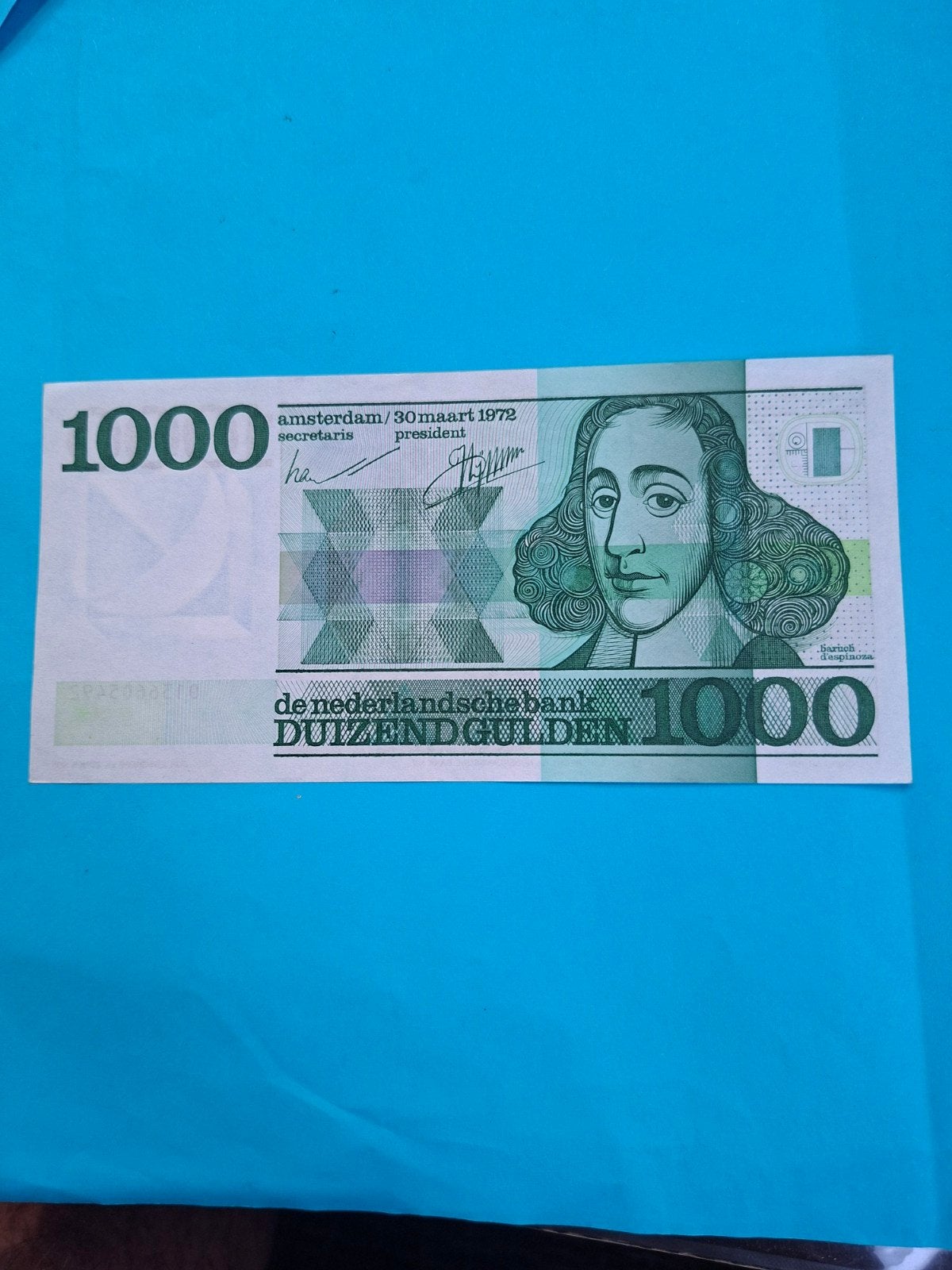 1000 gulden Spinoza uit 1972 in UNC
Serie nummer 0136605492, Ophalen of Verzenden, 1000 gulden, Los biljet