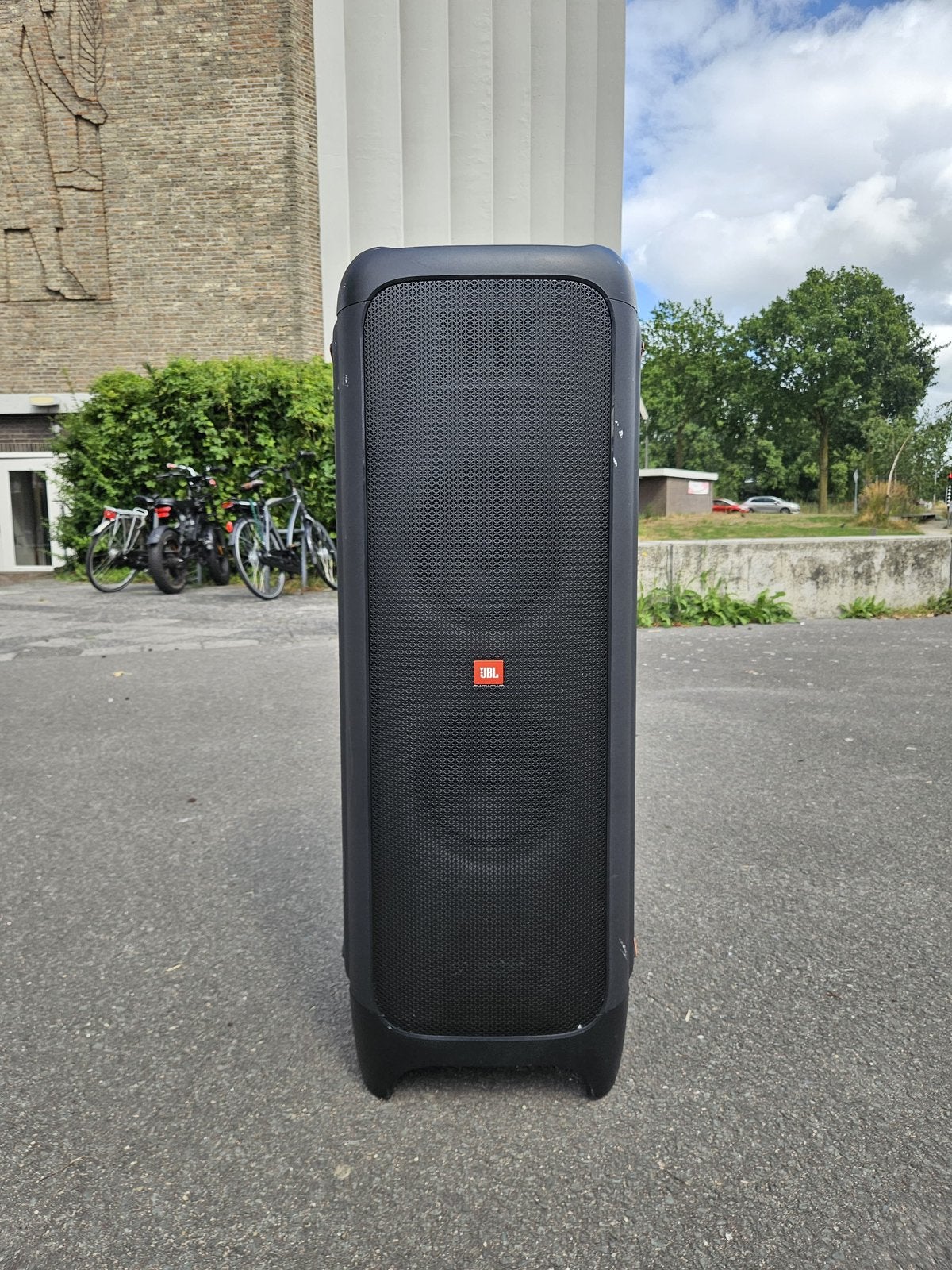 Foto 2 van JBL Partybox 1000
