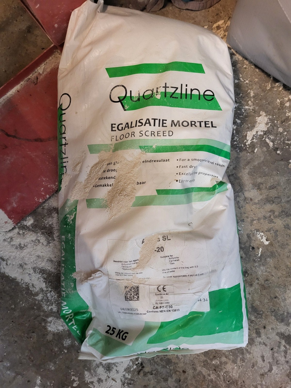 Te koop 9 zakken egalisatie mortel, Ophalen, Compost