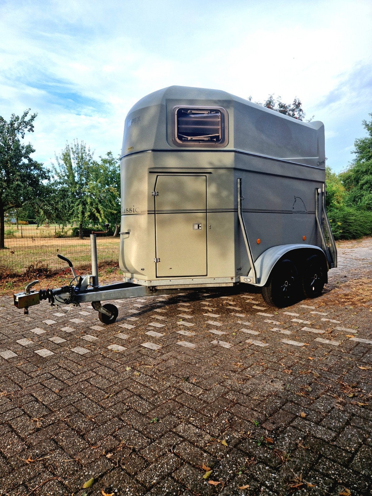 Bockmann Aluminium bodem 2-paards paardentrailer, Ophalen, Gebruikt, Polyester, 2-paards trailer