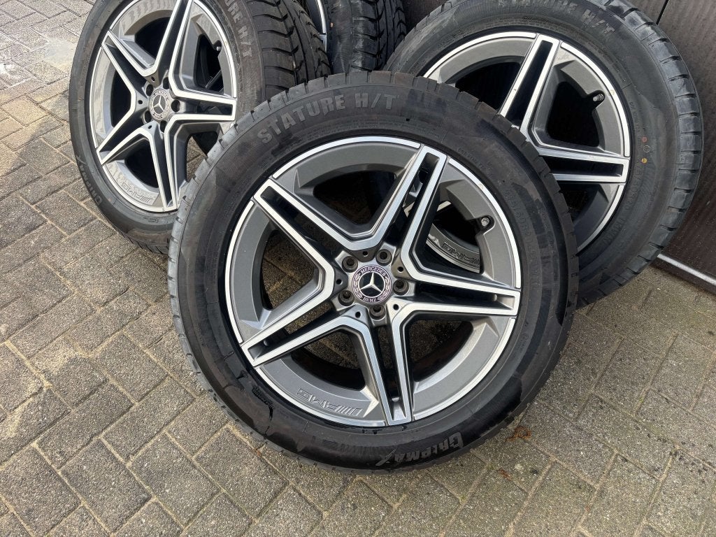 20 inch ORIG Mercedes GLE W167 53 velgenset met banden ZGAN!, Auto-onderdelen, Gebruikt, 275 mm, Banden en Velgen, Niet ingevuld