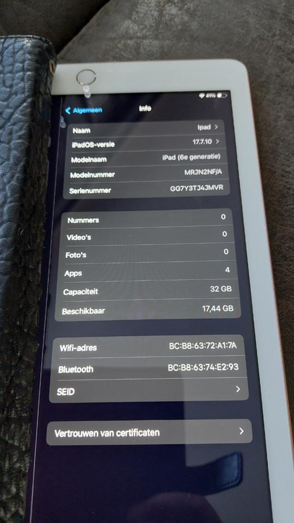 Apple iPad (6e generatie) 32GB Wi-Fi - Zo goed als nieuw, Computers en Software, Apple iPads, Ophalen of Verzenden