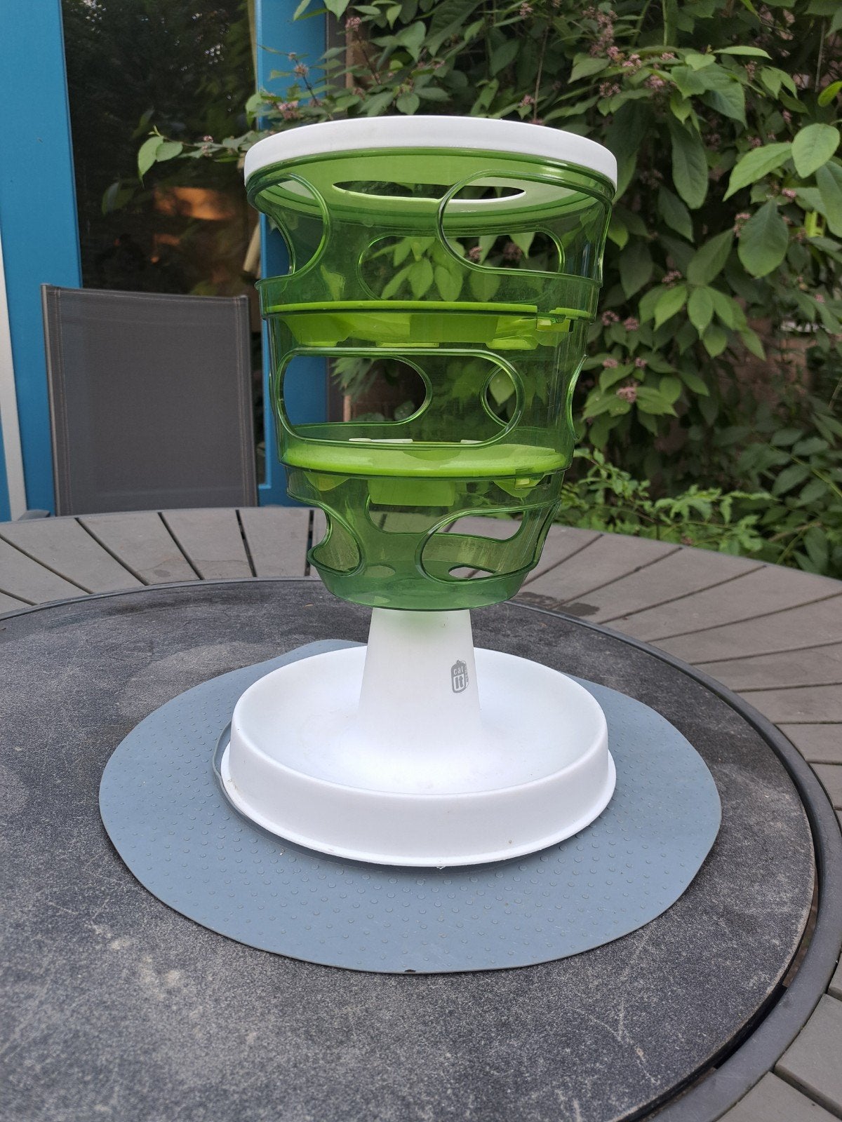 Katten of honden voer toren, Ophalen, Nieuw
