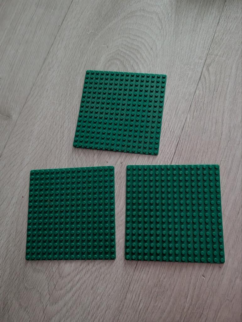 groene LEGO bouwplaten  16 x16   3 stuks, Kinderen en Baby's, Speelgoed | Duplo en Lego, Ophalen