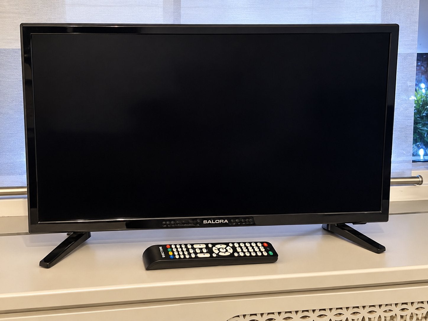 Salora TV met afstandsbediening - Ideaal voor kleine ruimtes, Audio, Tv en Foto, Overige merken, LED, 50 Hz, HD Ready (720p)