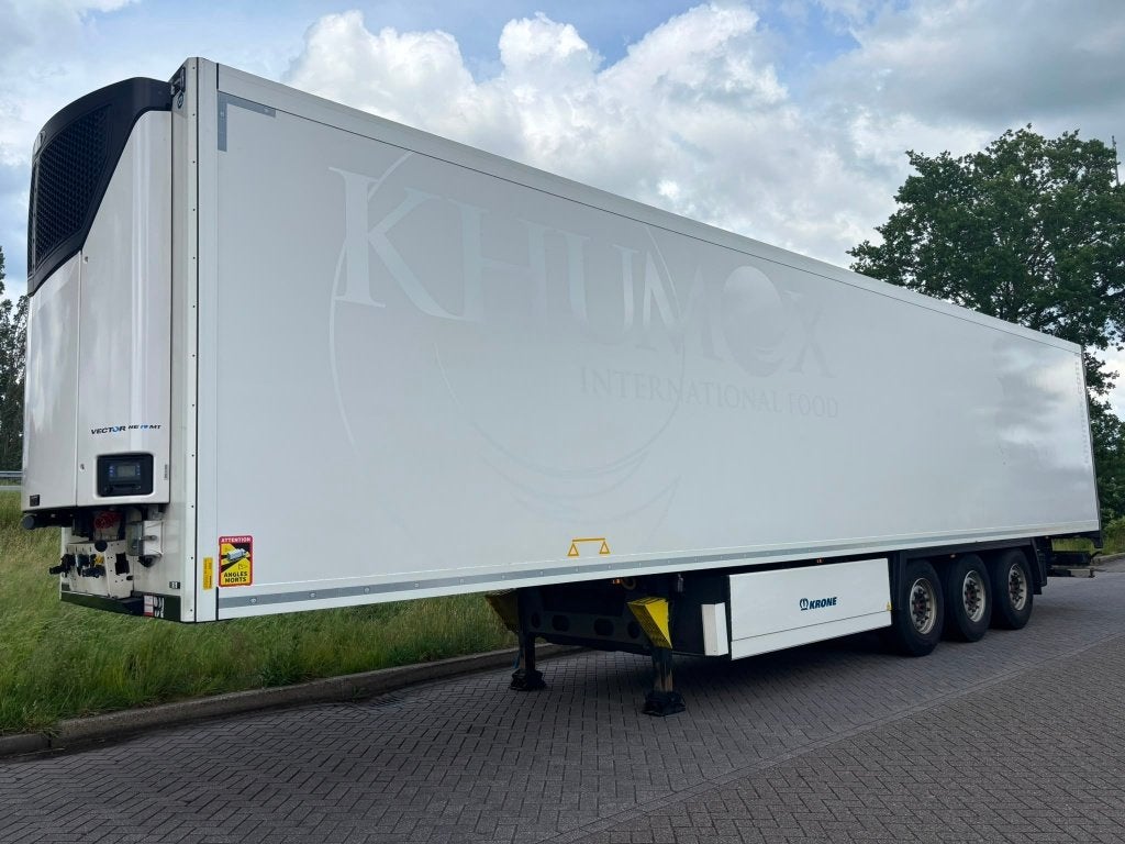 (2022) Krone Carrier Vector HE 19 MT, Automaat, Euro 6, Wit, Bedrijf