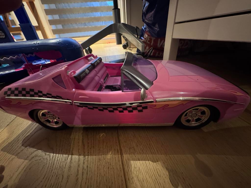 Grote LOL Surprise set: Poppen, auto en huis, Ophalen of Verzenden, Zo goed als nieuw