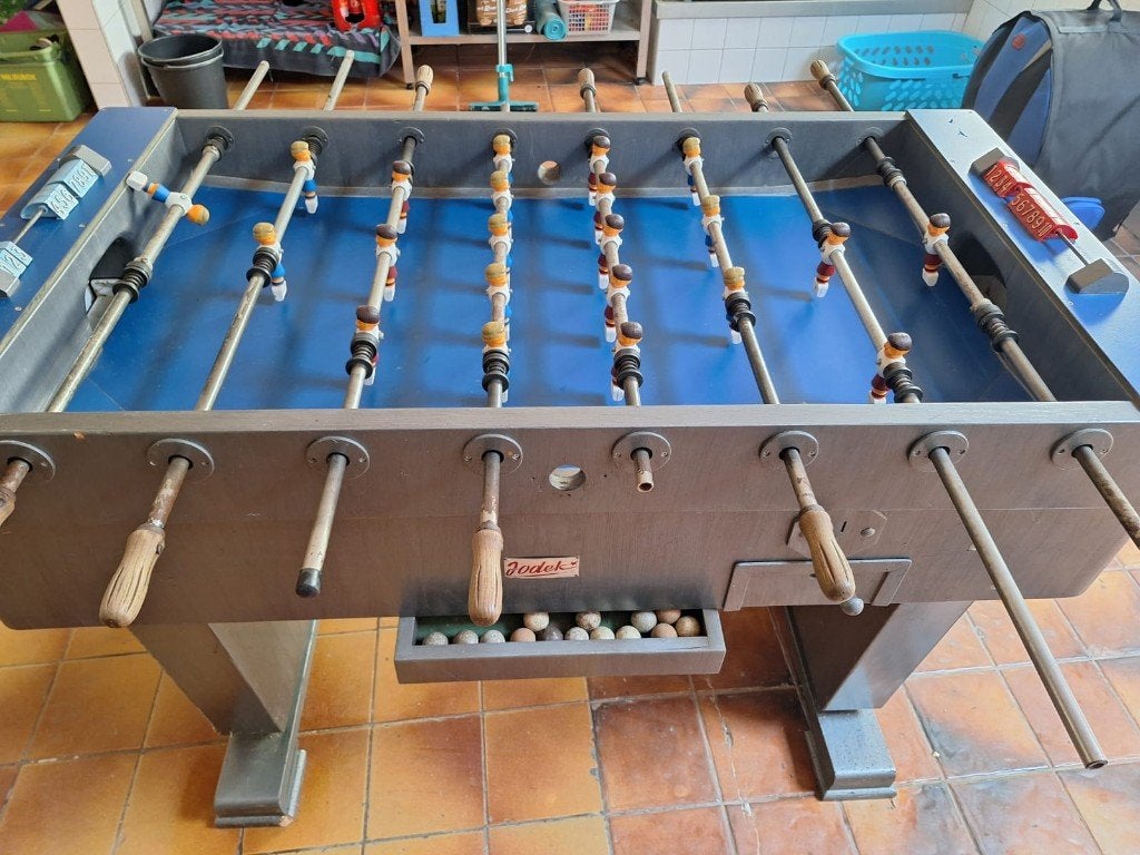 Jodek Voetbaltafel | Tafelvoetbal | Kicker - Professioneel, Ophalen, Gebruikt