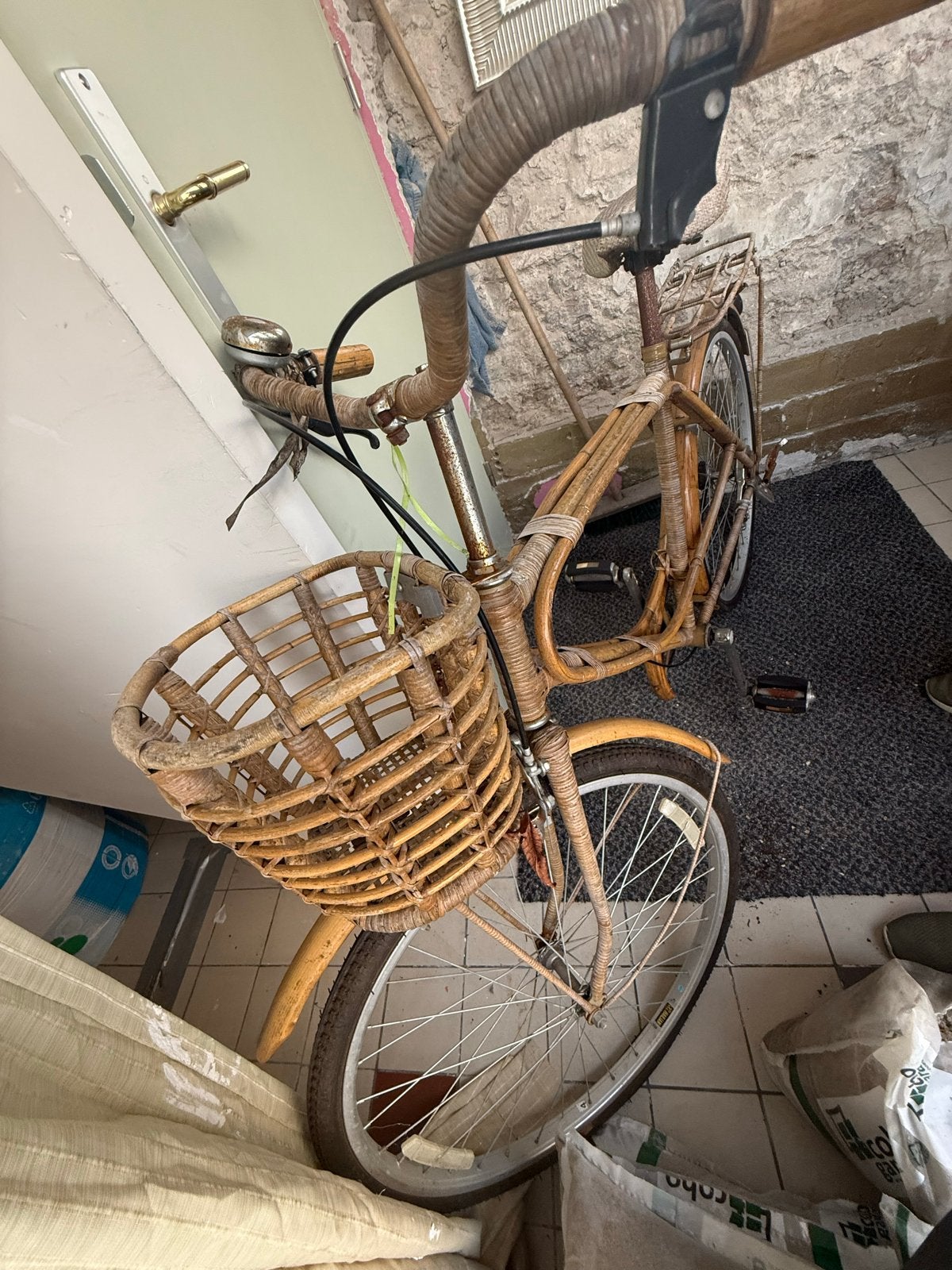 Leuke 100% Echt bamboe fiets - Vandaag ophalen!, Fietsen en Brommers, Ophalen of Verzenden, Gebruikt, Velgrem, Minder dan 16 inch