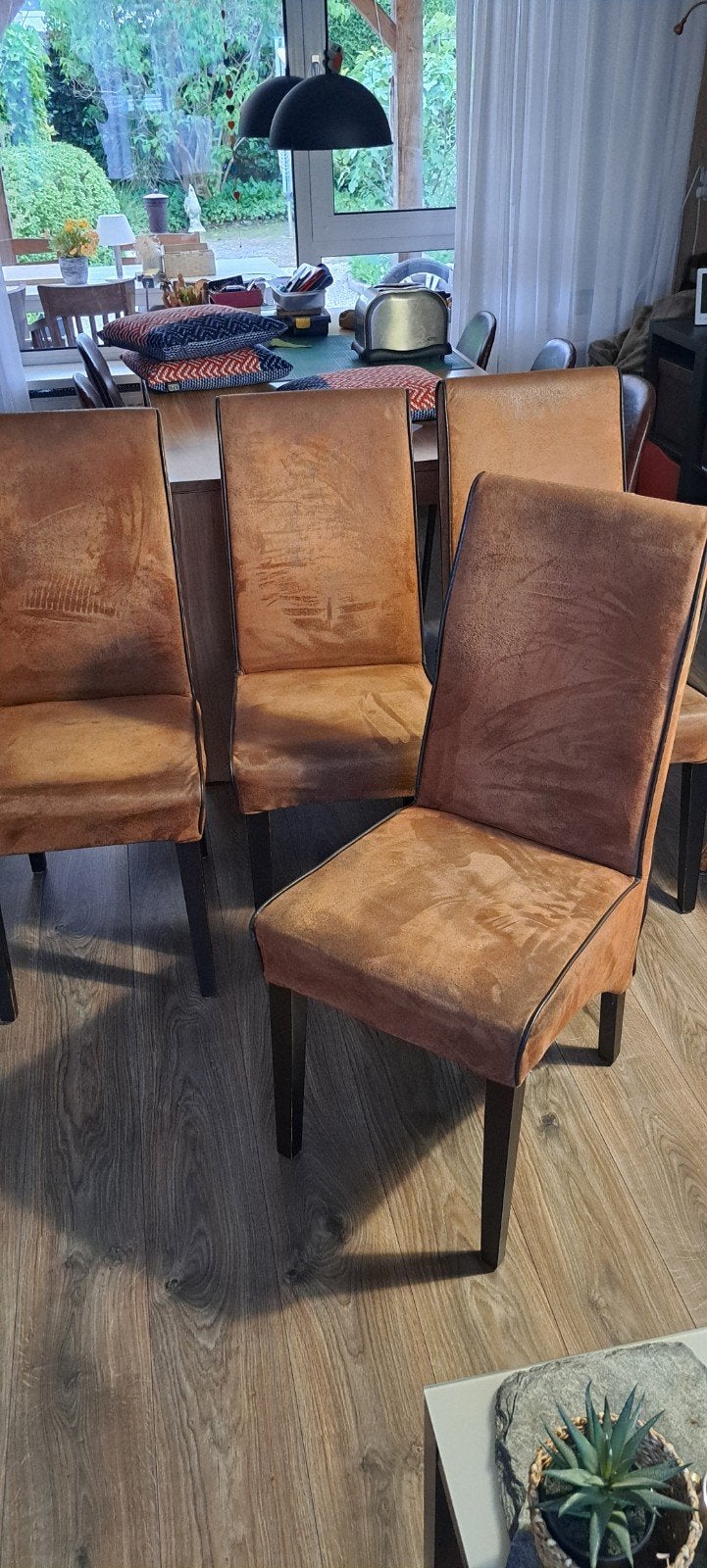 4 eetkamerstoelen : gratis, Huis en Inrichting, Stoelen, Ophalen, Gebruikt, Bruin, Vier