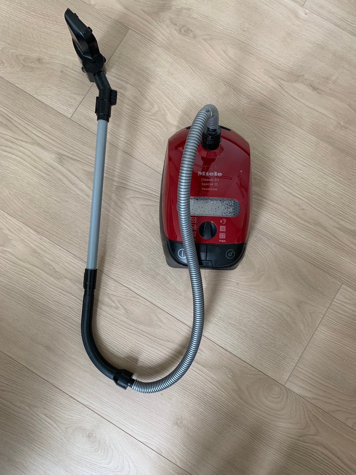 Speelgooedstofzuiger Miele, Ophalen, Gebruikt