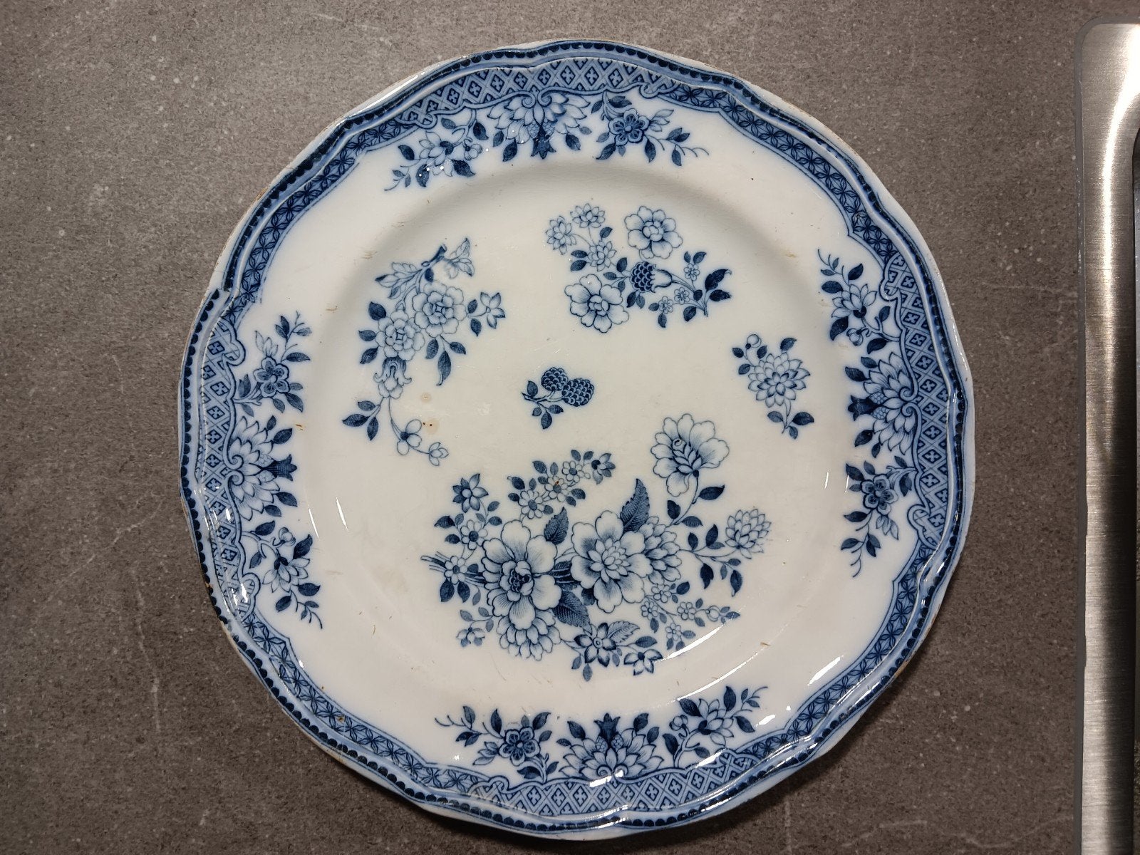 madras bord, Ophalen