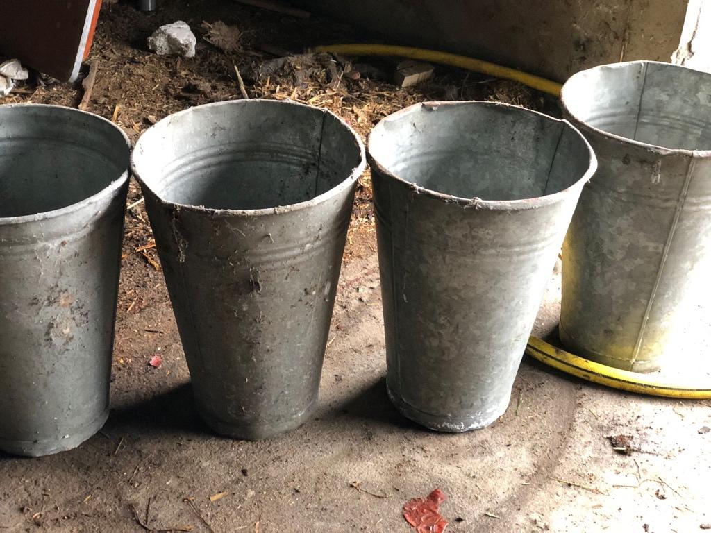 10x Zinken emmers vintage, Tuin en Terras, Ophalen, Gebruikt, Rond, Metaal