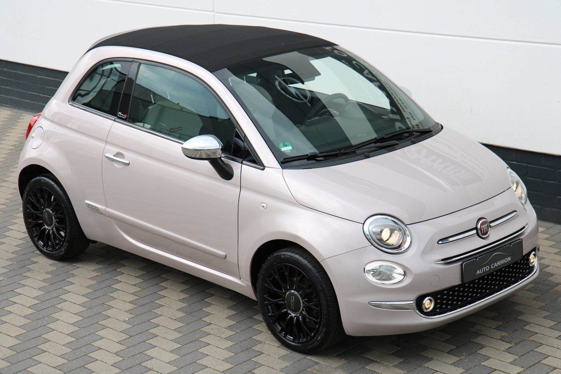 Fiat 500 C 1.0 Hybrid Star Carplay Xenon Navi Cruise !, Auto's, Voorwielaandrijving, Gebruikt, Zwart, Cabriolet