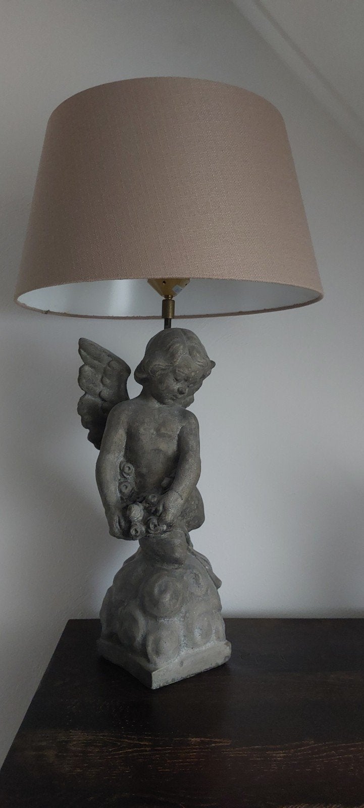 Schemerlamp met engelbeeld en stoffen kap, Ophalen, Gebruikt, 50 tot 75 cm, Klassiek, Romantisch