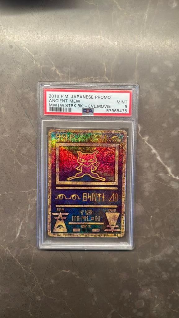 Pokemon Japanese Promo Ancient Mew Holo PSA 9, Ophalen of Verzenden, Zo goed als nieuw