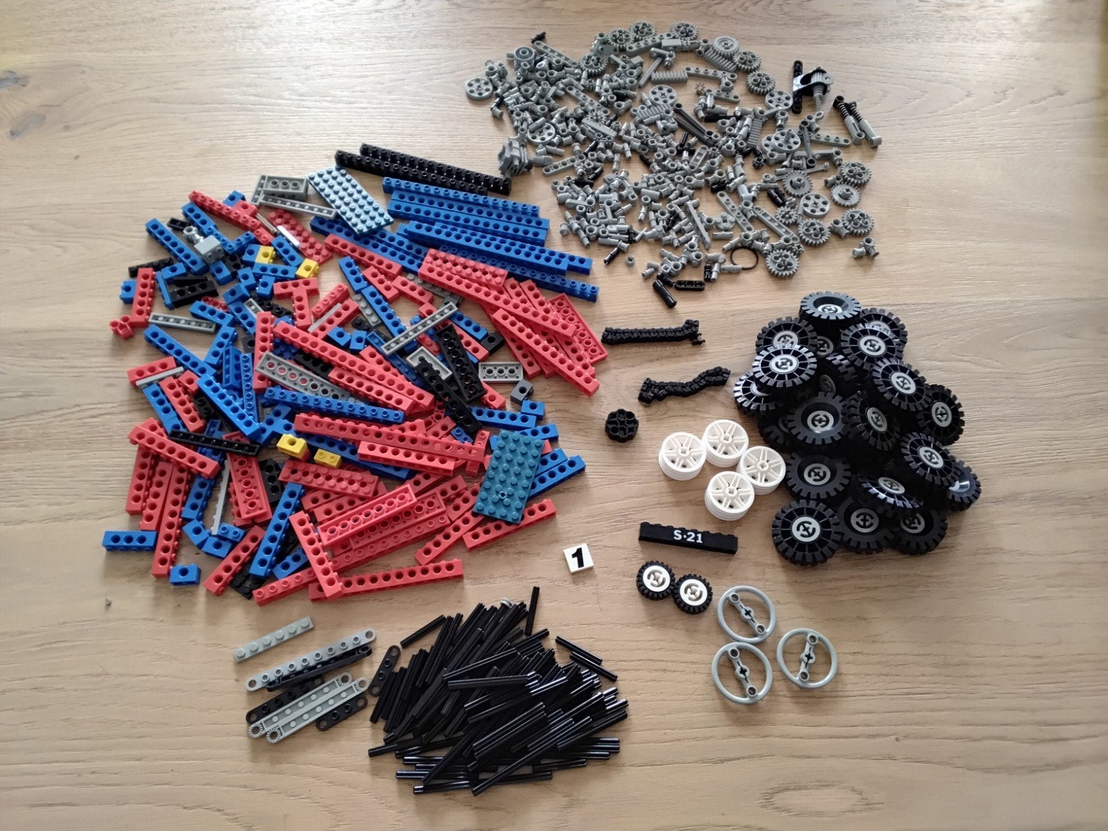 Grote partij technisch LEGO onderdelen, wielen en assen, Ophalen of Verzenden, Gebruikt, Overige merken