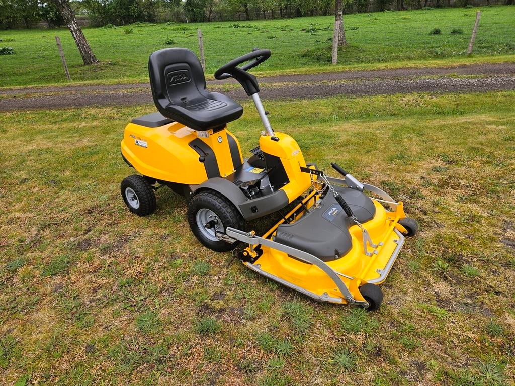 Stiga Villa 16 HST Frontmaaier - 95 cm, Tuin en Terras, Zitmaaiers, Ophalen, Stiga, Zo goed als nieuw, Mulchfunctie