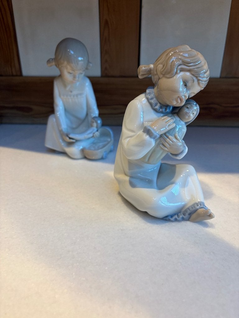 LLADRO Zaphir "Pretending" 564 en evt haar zusje, Ophalen of Verzenden, Zo goed als nieuw, Mens