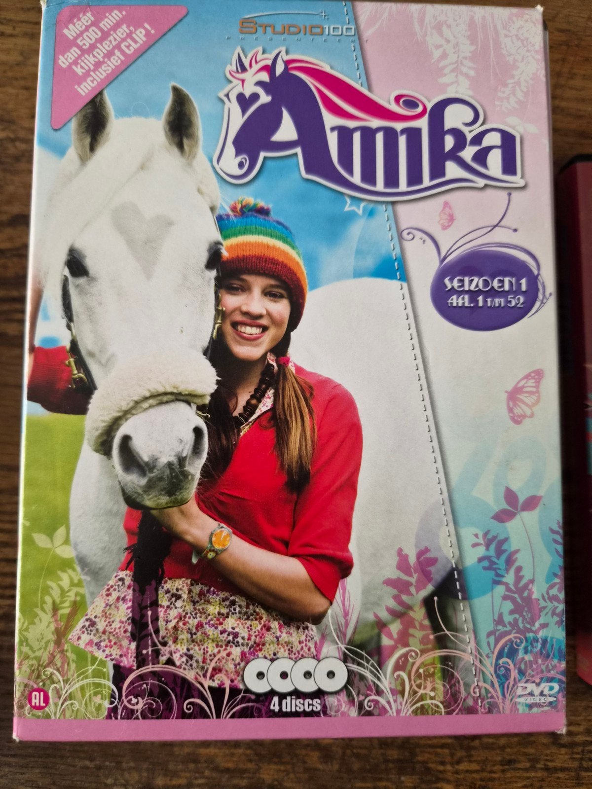 amika studio 100 seizoen 1, Cd's en Dvd's, Alle leeftijden, Ophalen of Verzenden, Zo goed als nieuw