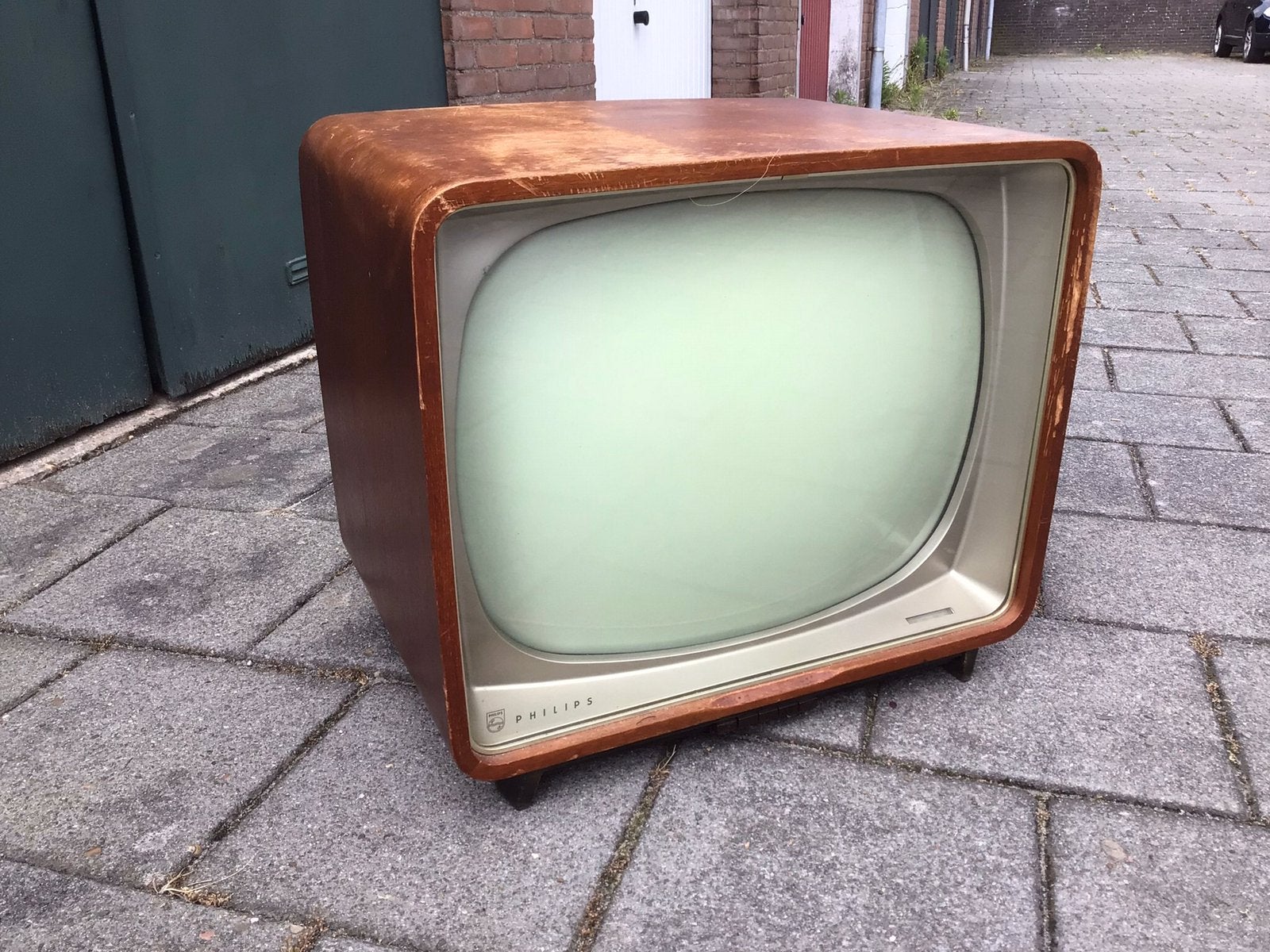 Jaren ‘60 zwart-wit TV philips., Ophalen