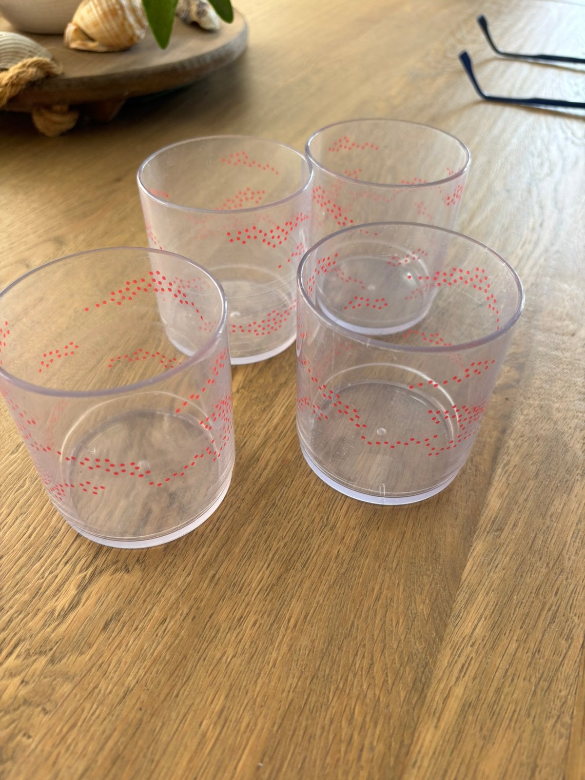 4 plastic campingservies glazen, Ophalen of Verzenden, Zo goed als nieuw