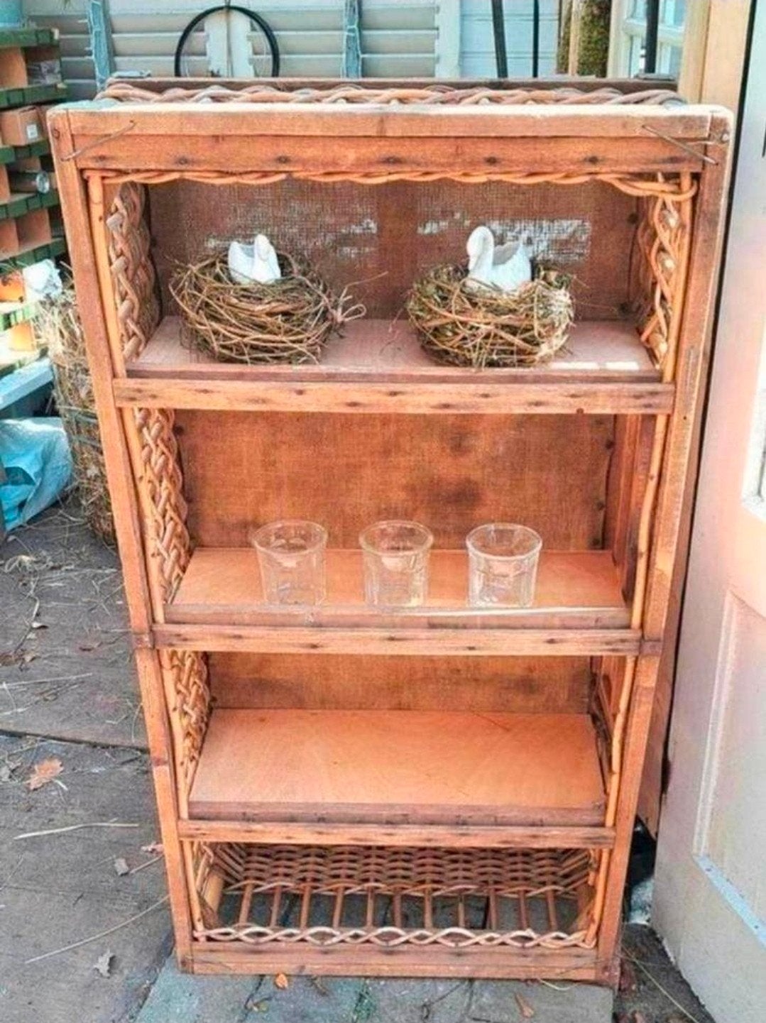 Brocante duivenmand tot kast/Brocante Het Kroontje, Ophalen