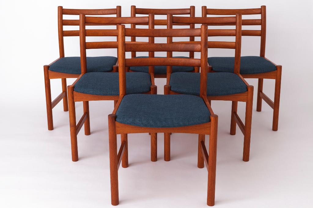 6 Deense vintage stoelen van Poul M. Volther, jaren 60 teak, Huis en Inrichting, Gebruikt, Twee, Bruin, Ophalen of Verzenden