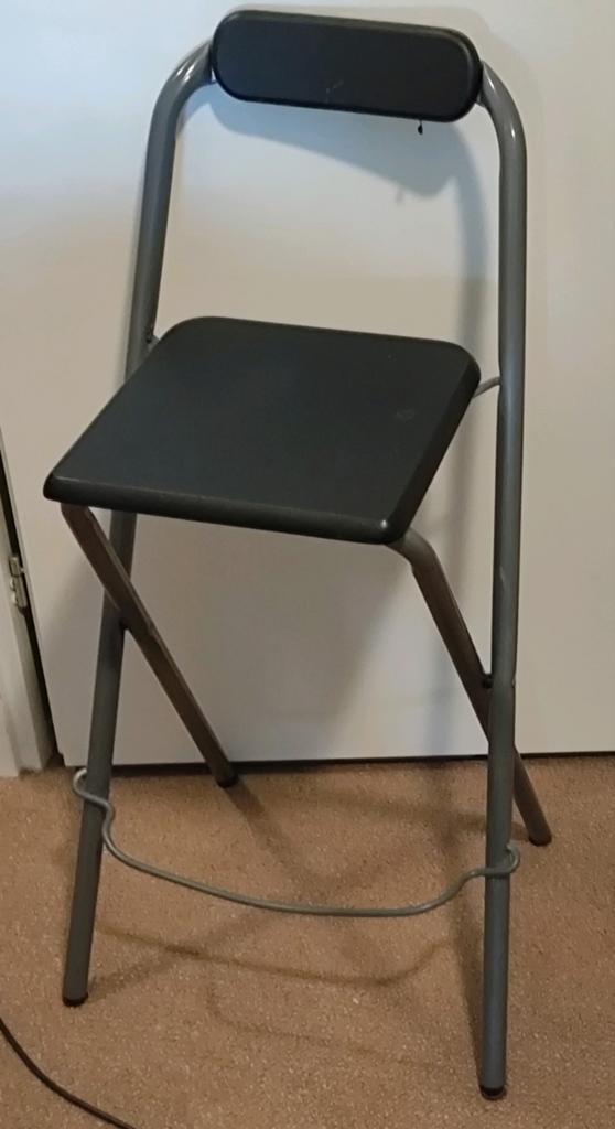 4 klapstoeltjes, Ophalen, Gebruikt, Met voetsteun, 60 tot 90 cm