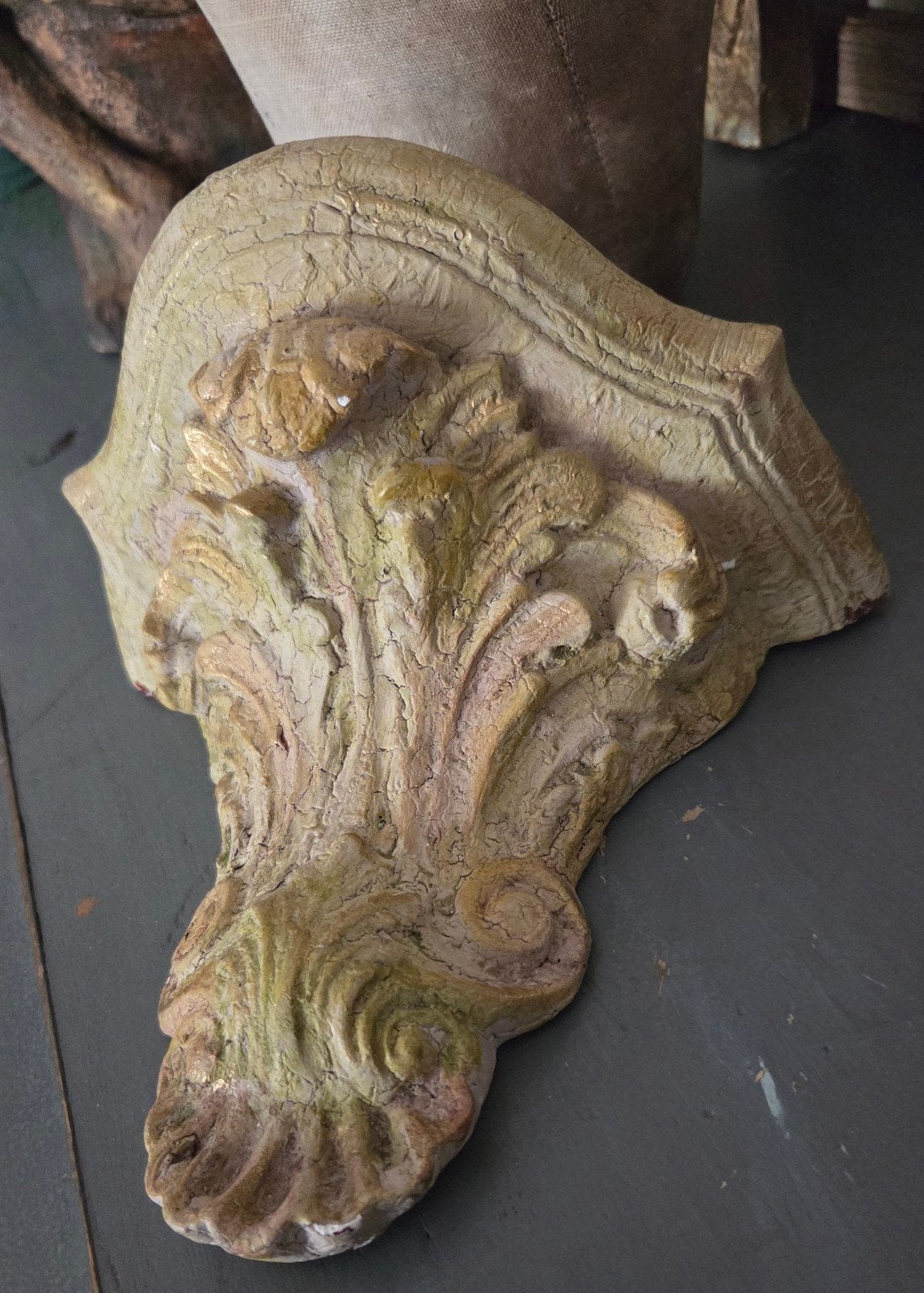 Mooie Brocante gipsen console of ornament
19 cm hoog, Ophalen of Verzenden