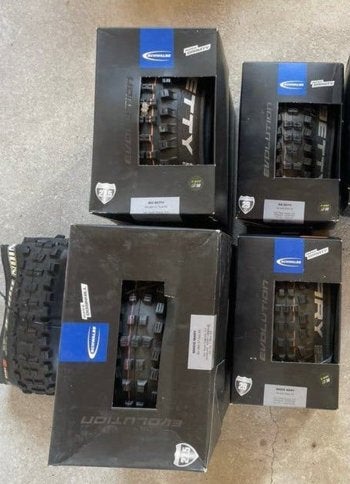 Schwalbe Downhill Enduro Banden - Nieuw in Doos, Band, Nieuw, Ophalen of Verzenden, Mountainbike