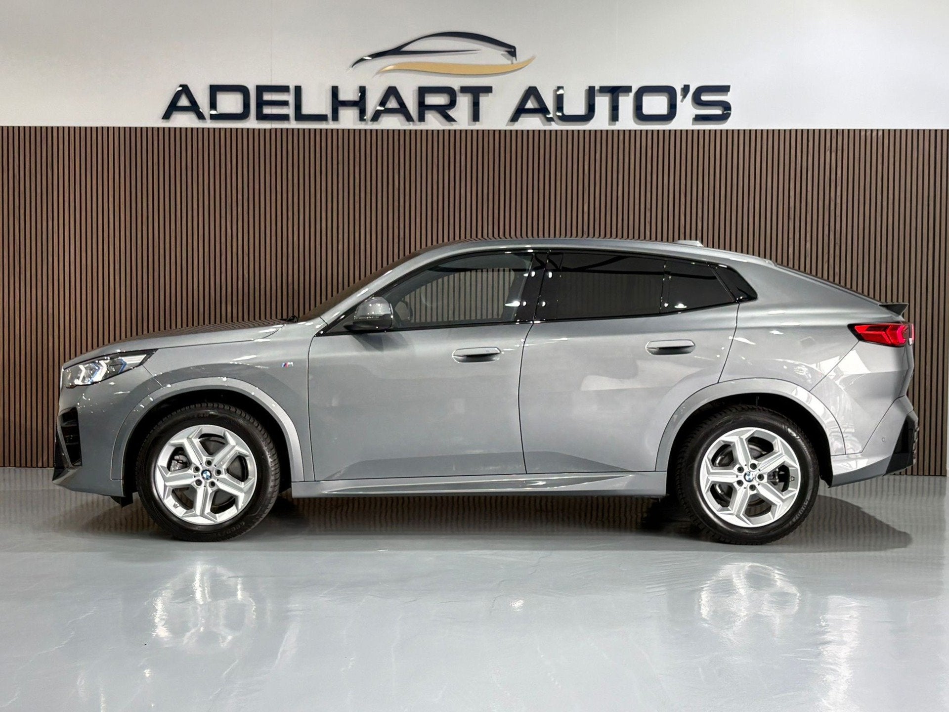 BMW X2 SDrive20i M Sport 170 PK Automaat Mild Hybride Nieuw, Auto's, Dealer onderhouden, X2, Gebruikt, Zwart