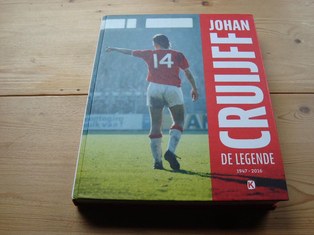Johan Cruijff de legende, Boeken, Verzenden, Zo goed als nieuw, Balsport