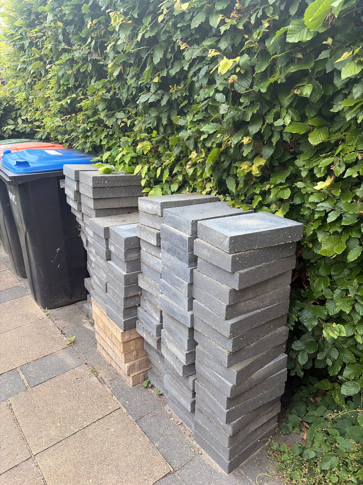 Stenen voor in de tuin, Tuin en Terras, Tegels en Klinkers, Ophalen, Gebruikt, 10 m² of meer, Beton