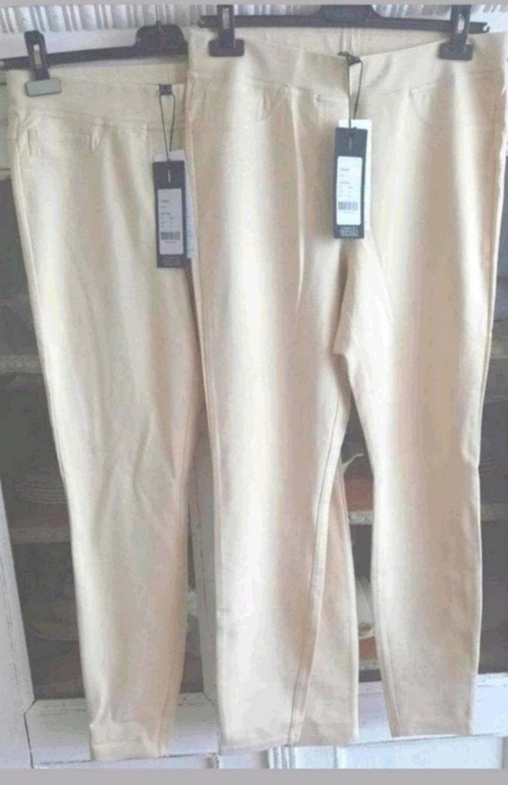 2 ecru tricot broeken Base Level Curvy model Arnika 0 42-44, Verzenden, Beige, Maat 42/44 (L), Nieuw