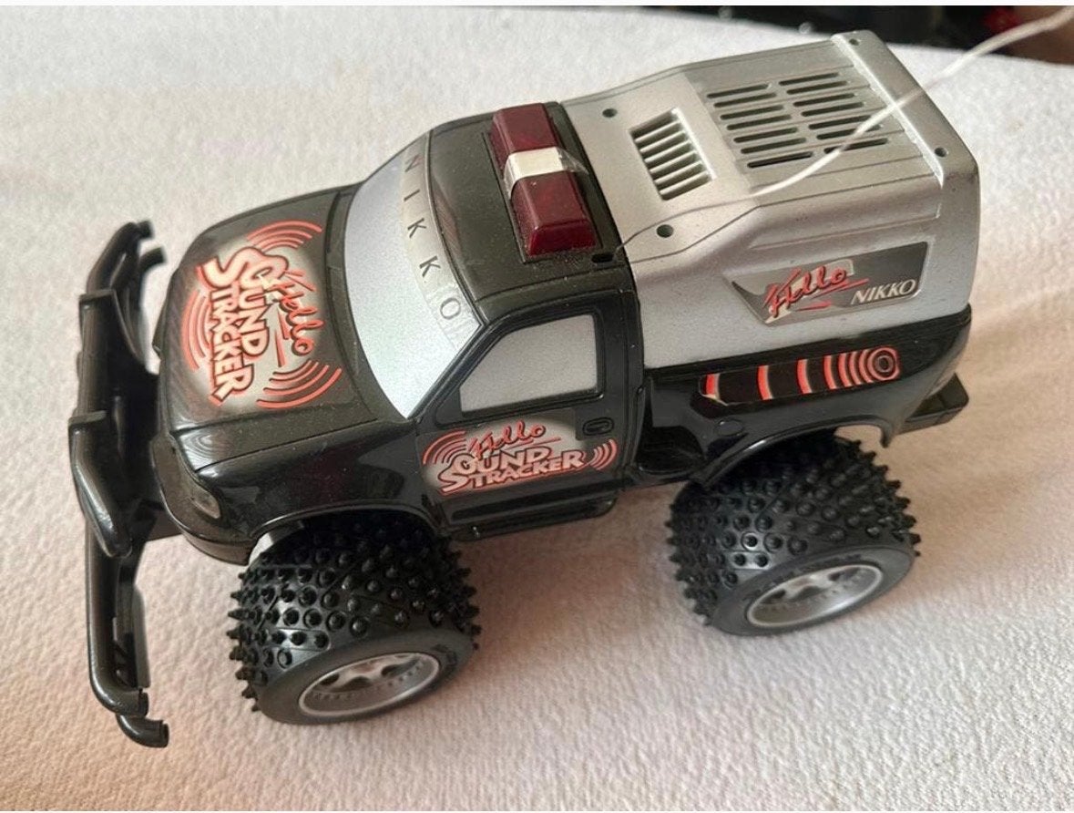 Nikko RC Auto Sound Tracker met afstandsbediening en lader, Gebruikt, Auto offroad, RTR (Ready to Run), Overige schalen