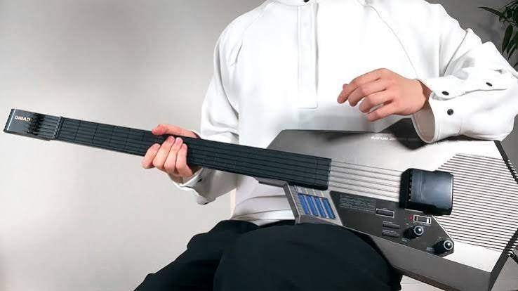 GEZOCHT: tuner voor Casio DG-20 midi-gitaar, Ophalen of Verzenden, Gebruikt, Solid body, Overige merken