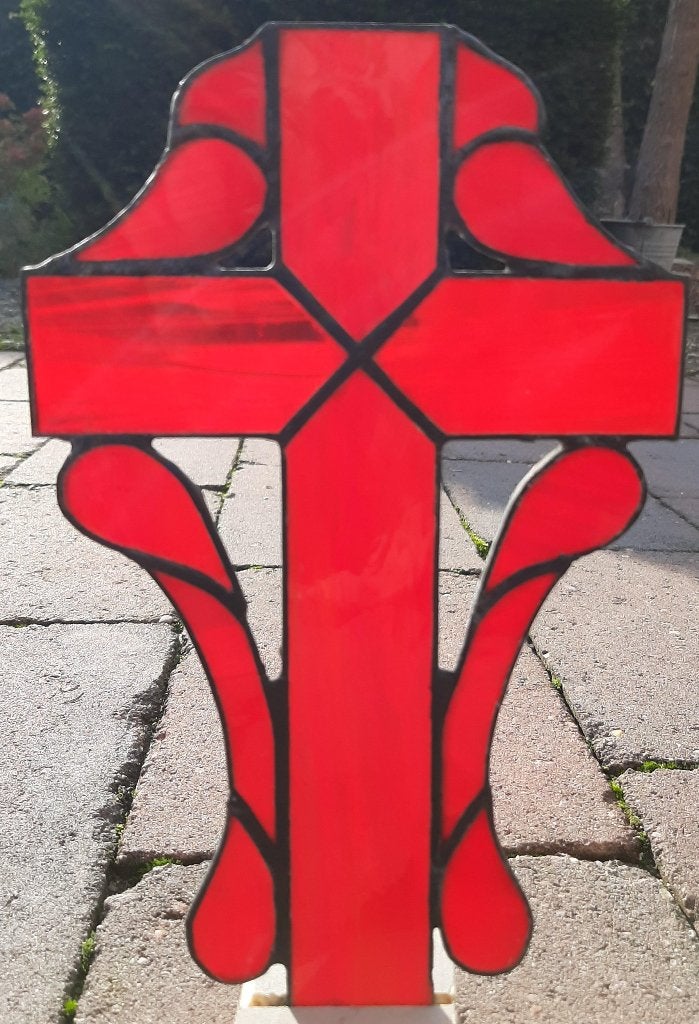 Een religieus kruis van glas, Hobby en Vrije tijd, Overige Hobby en Vrije tijd, Almere, Nieuw, Ophalen of Verzenden, Glas en Lood Tiffany Atelier
