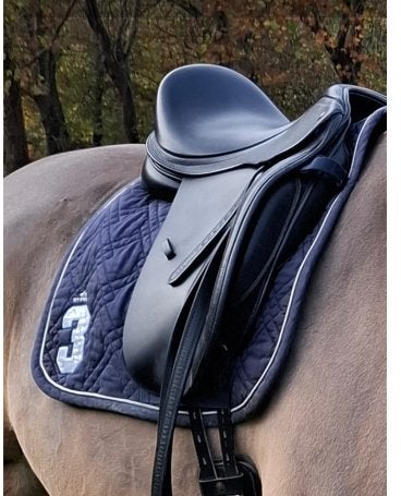 Kent en masters dressuur s serie 17,5 inch, Dieren en Toebehoren, Paarden en Pony's | Zadels, Ophalen, Gebruikt, Dressuur