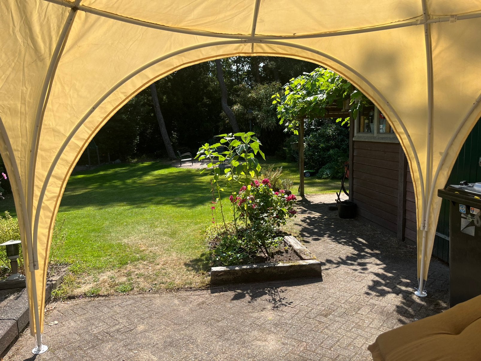 Tarrington paviljoen (partytent) 3 x 3 m, 2,8 hoog, Ophalen, Minder dan 4 meter, Zo goed als nieuw, Paviljoen