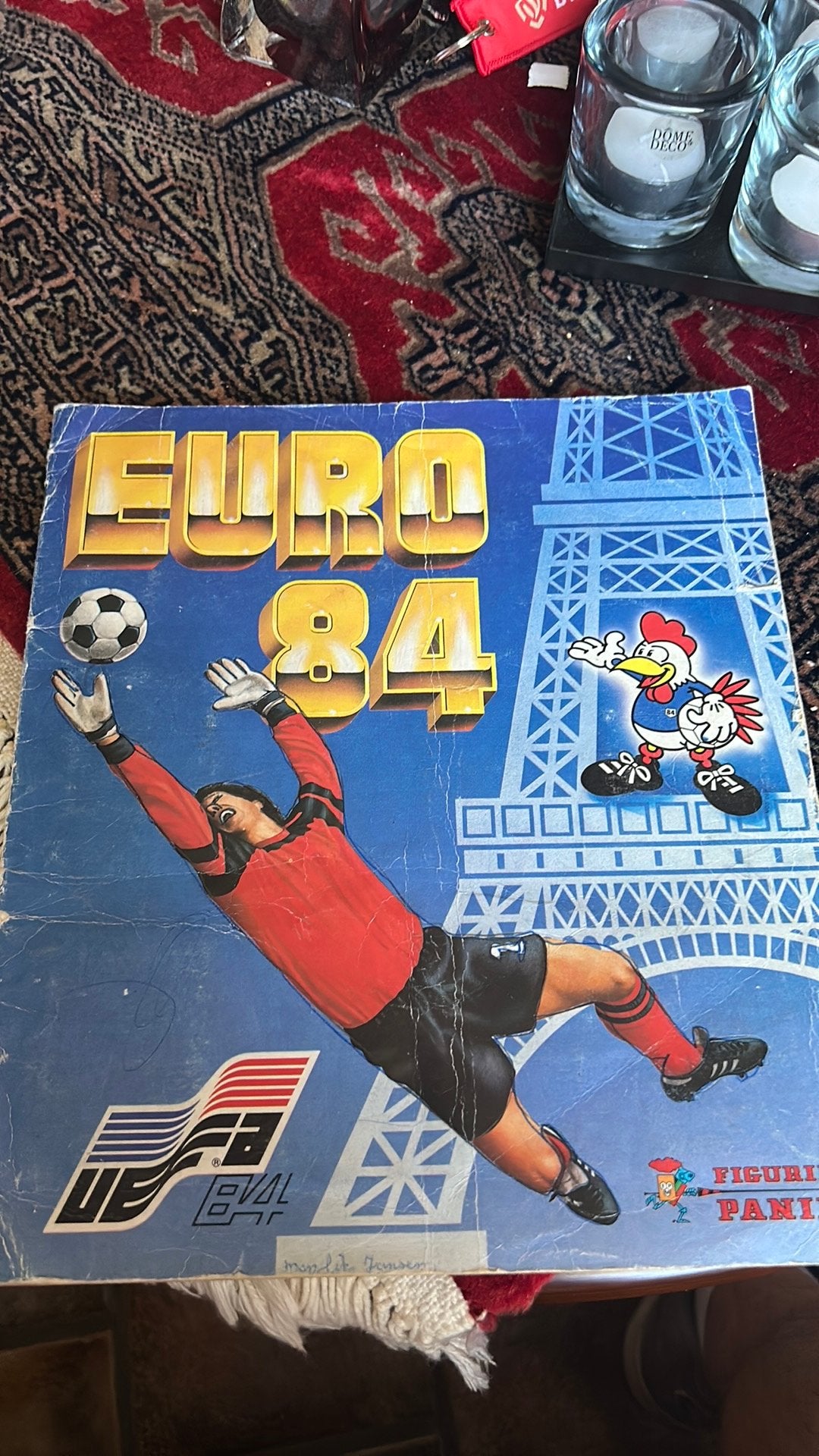 Euro 1984 compleet verzamelboek, Ophalen of Verzenden, Gebruikt, Buitenlandse clubs, Boek of Tijdschrift