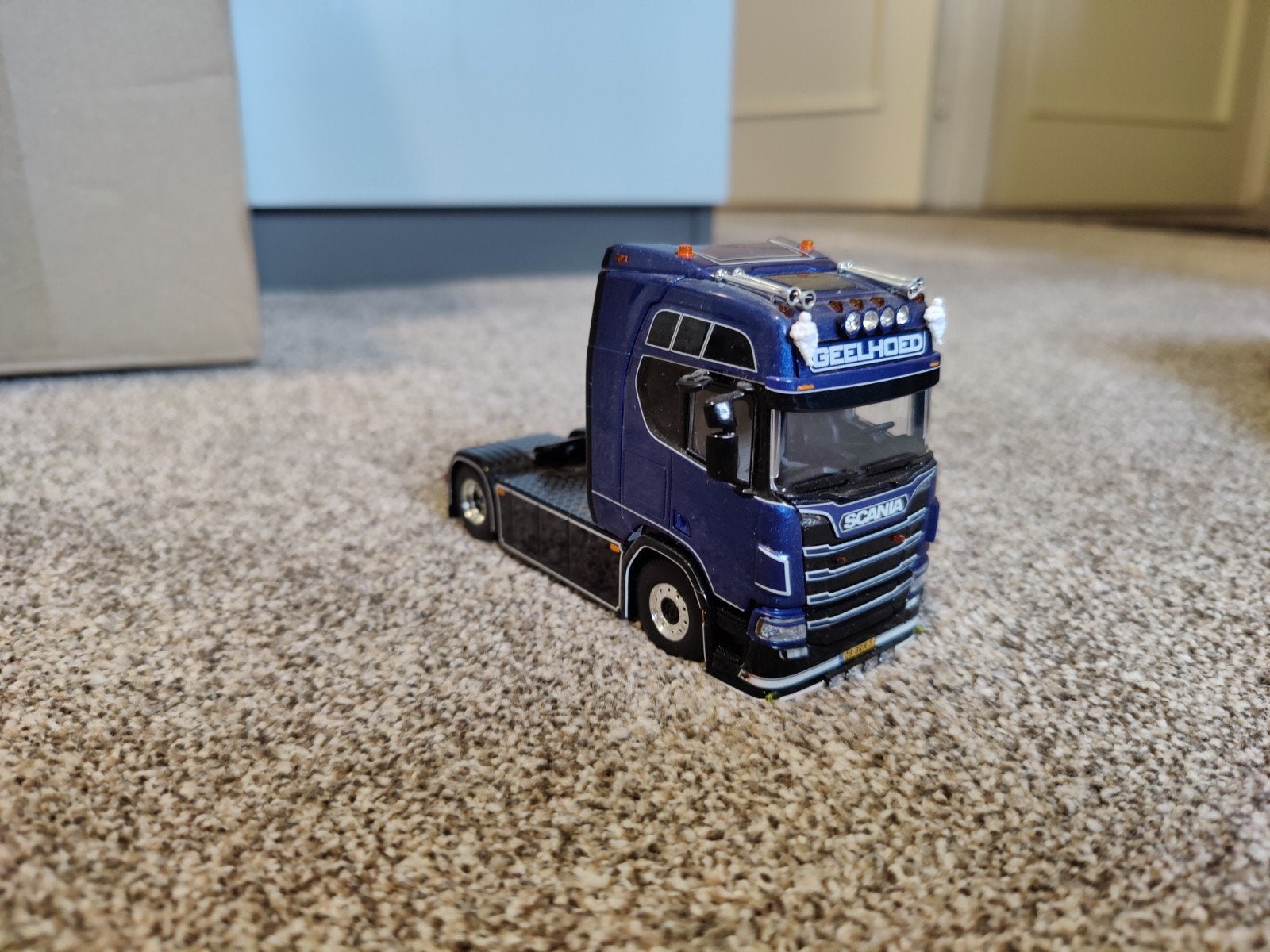 WSI Geelhoed Scania R Highline, Ophalen of Verzenden, Zo goed als nieuw, Bus of Vrachtwagen, Wsi