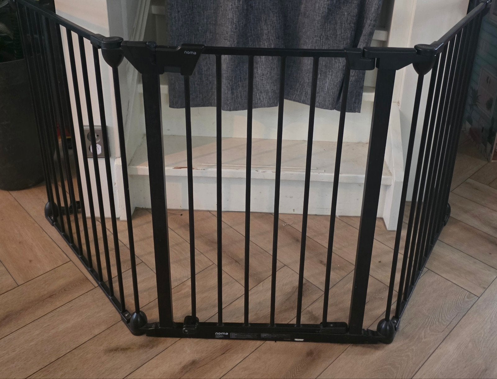 Noma Zwart Trapgat / Veiligheidshekje, Ophalen, Gebruikt, Overige typen, 115 cm of meer