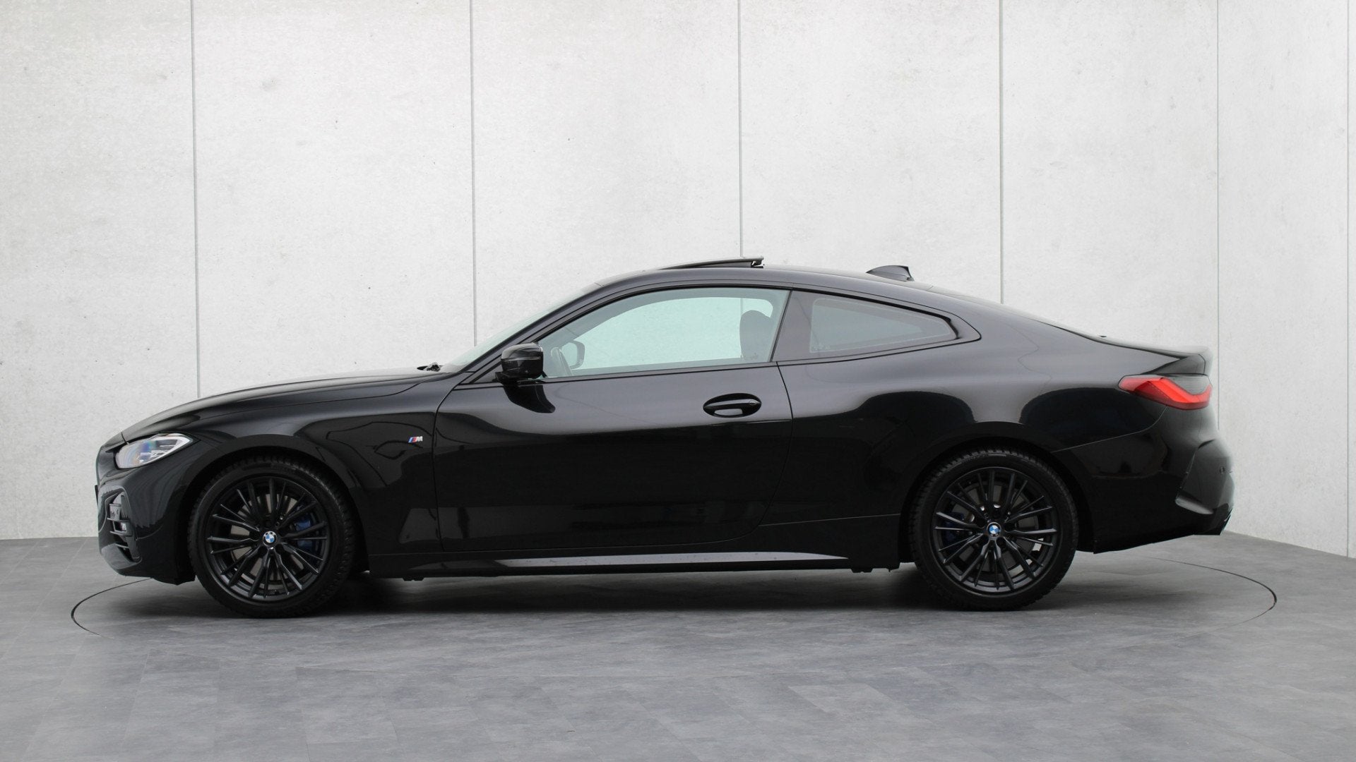 BMW 4 Serie Coupé 430i High Executive M-Sport | Schuifdak |, Auto's, Achterwielaandrijving, Gebruikt, 4 stoelen, Zwart
