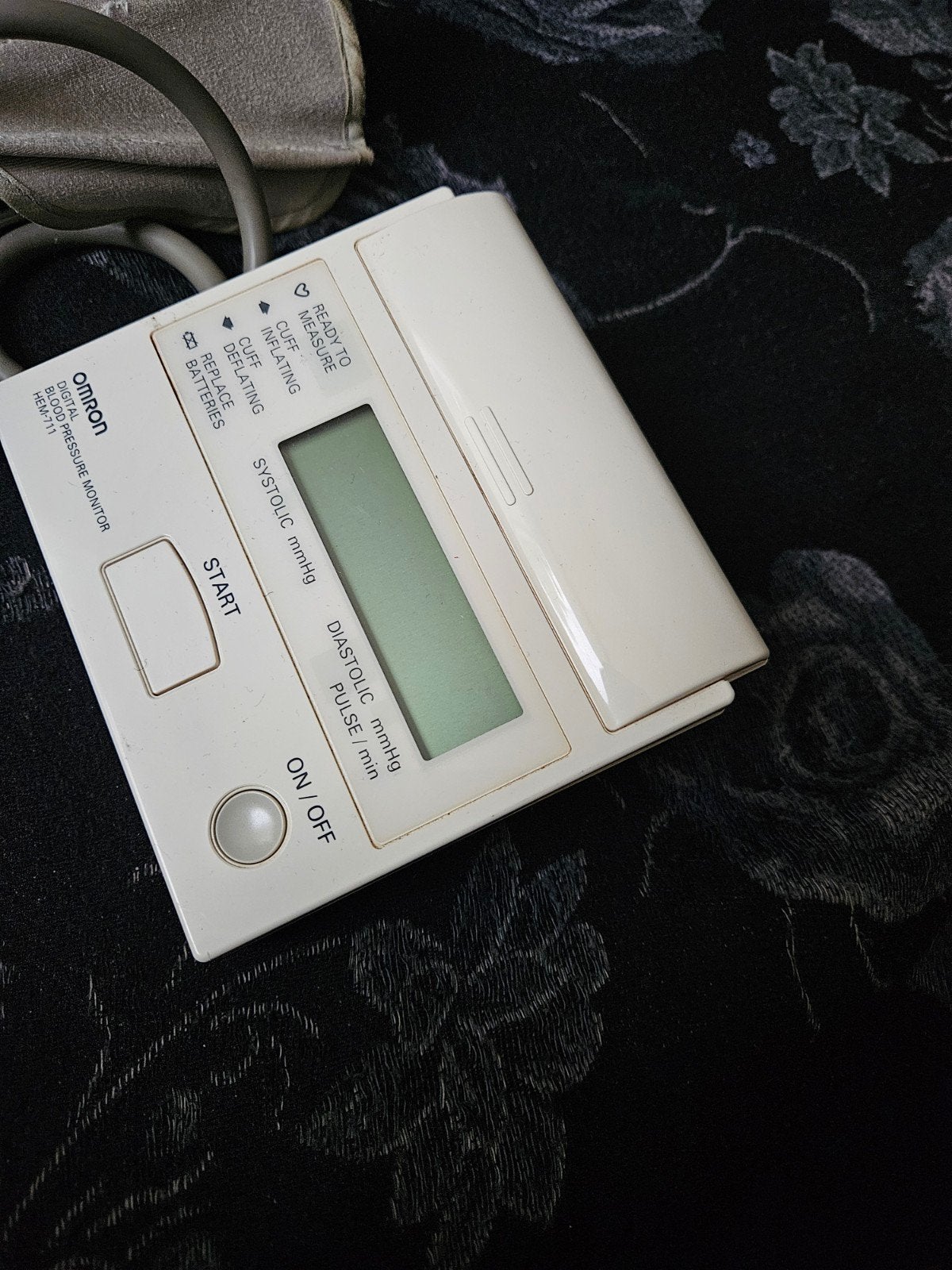 Omron Digitale Bloeddrukmeter HEM-711, Ophalen